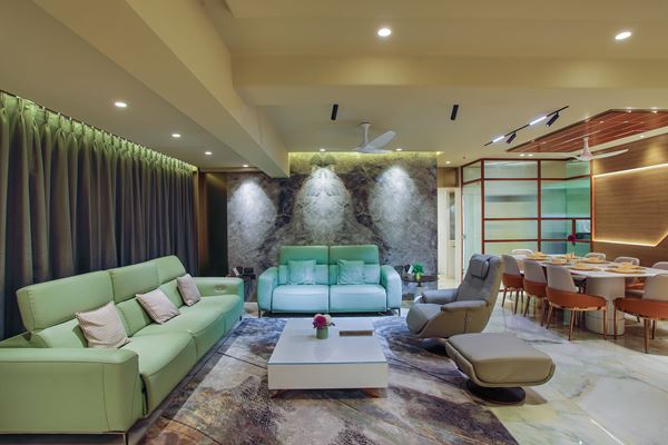 Full Luxury Interior